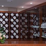 Golden Coast Hotel 